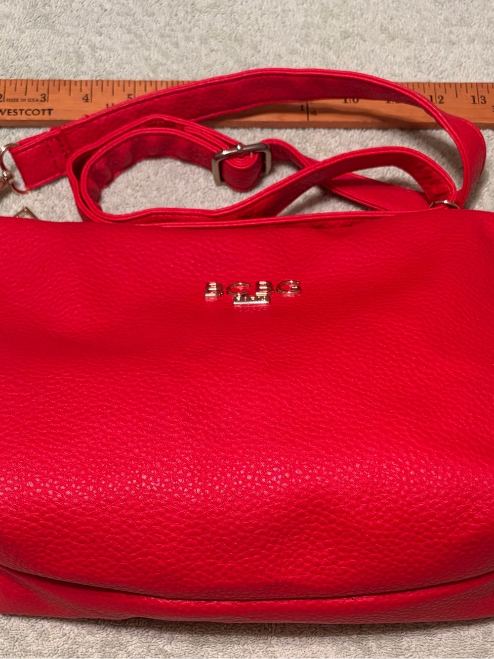 BCBG Paris Red Crossbody Bag & Black Tie Wallet Clutch Bundle - Picture 9 of 16